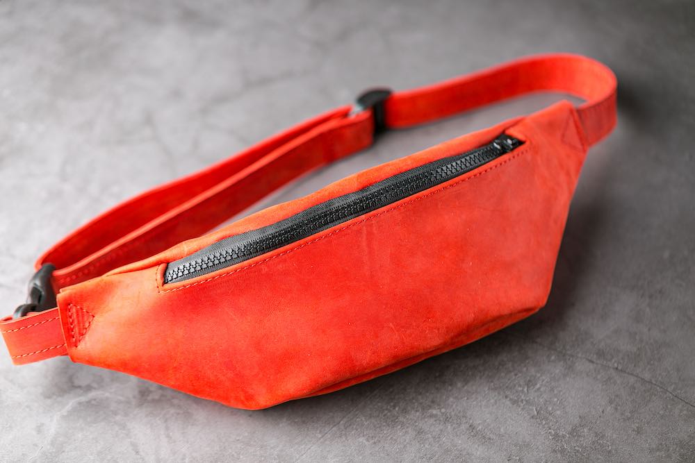 Image of a fanny pack.